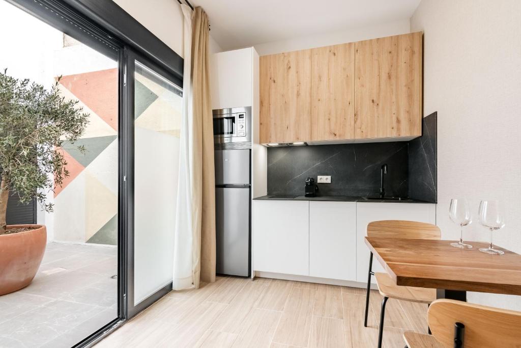 Apartamentos Turísticos En Vallecas, Apuntoarquitectura