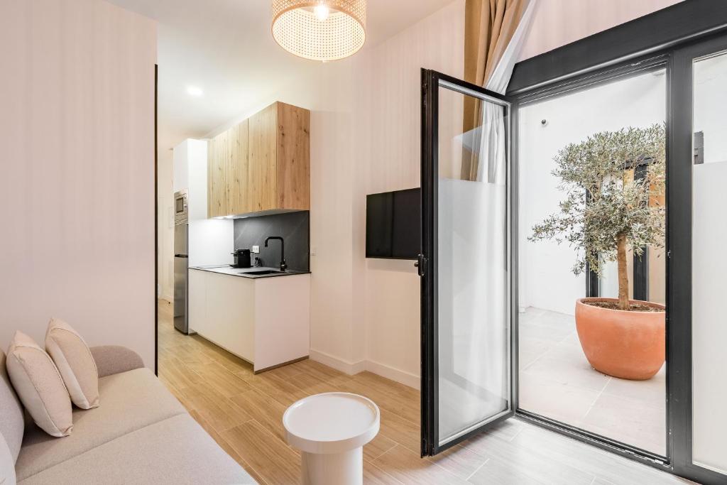 Apartamentos Turísticos En Vallecas, Apuntoarquitectura